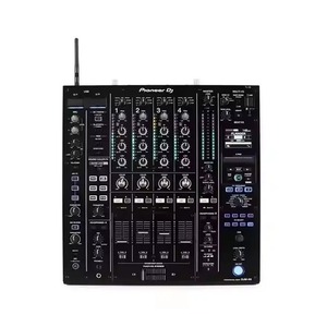 4 kanallı profesyonel DJ mikseri - Product Image 1