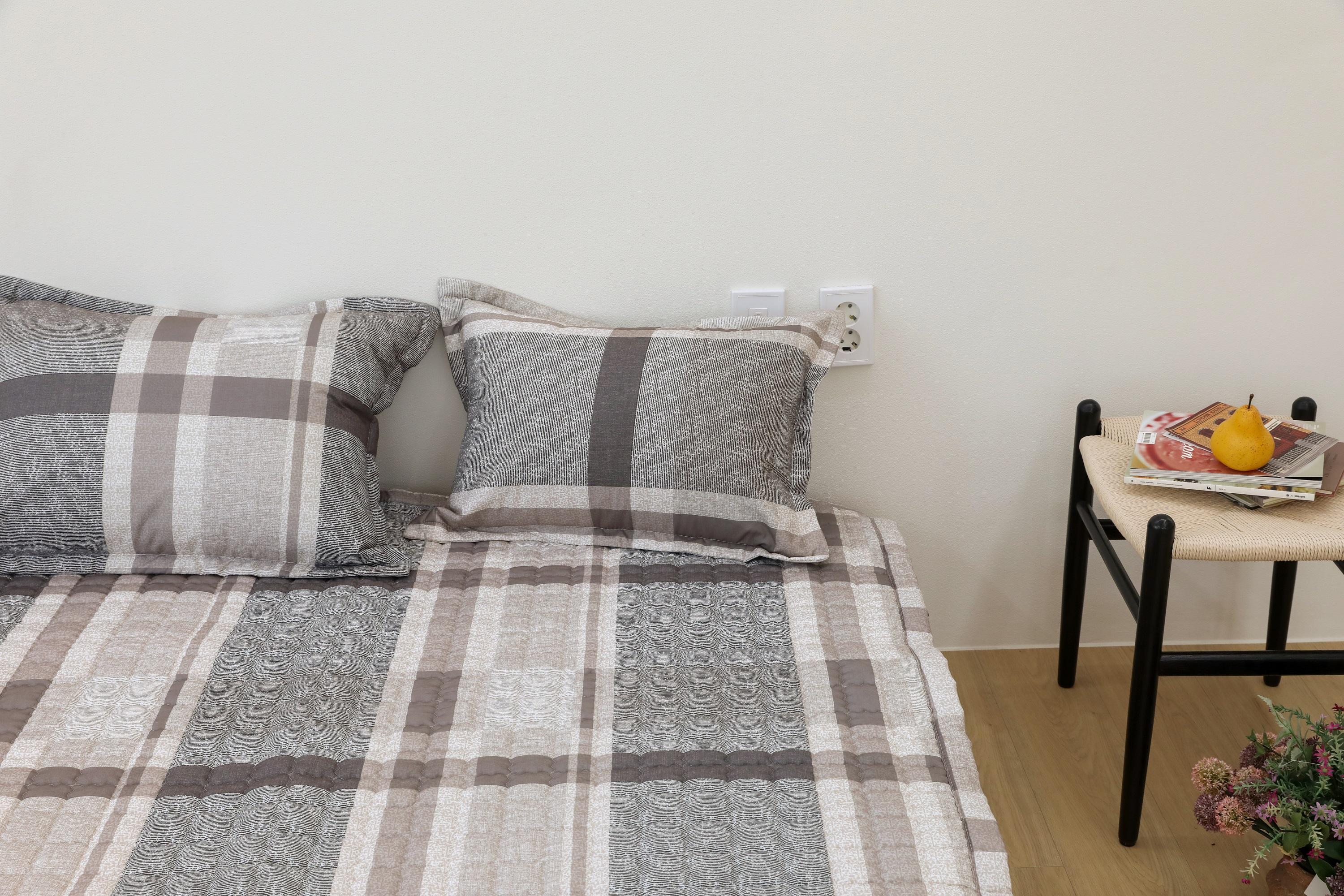 สีน้ำตาล