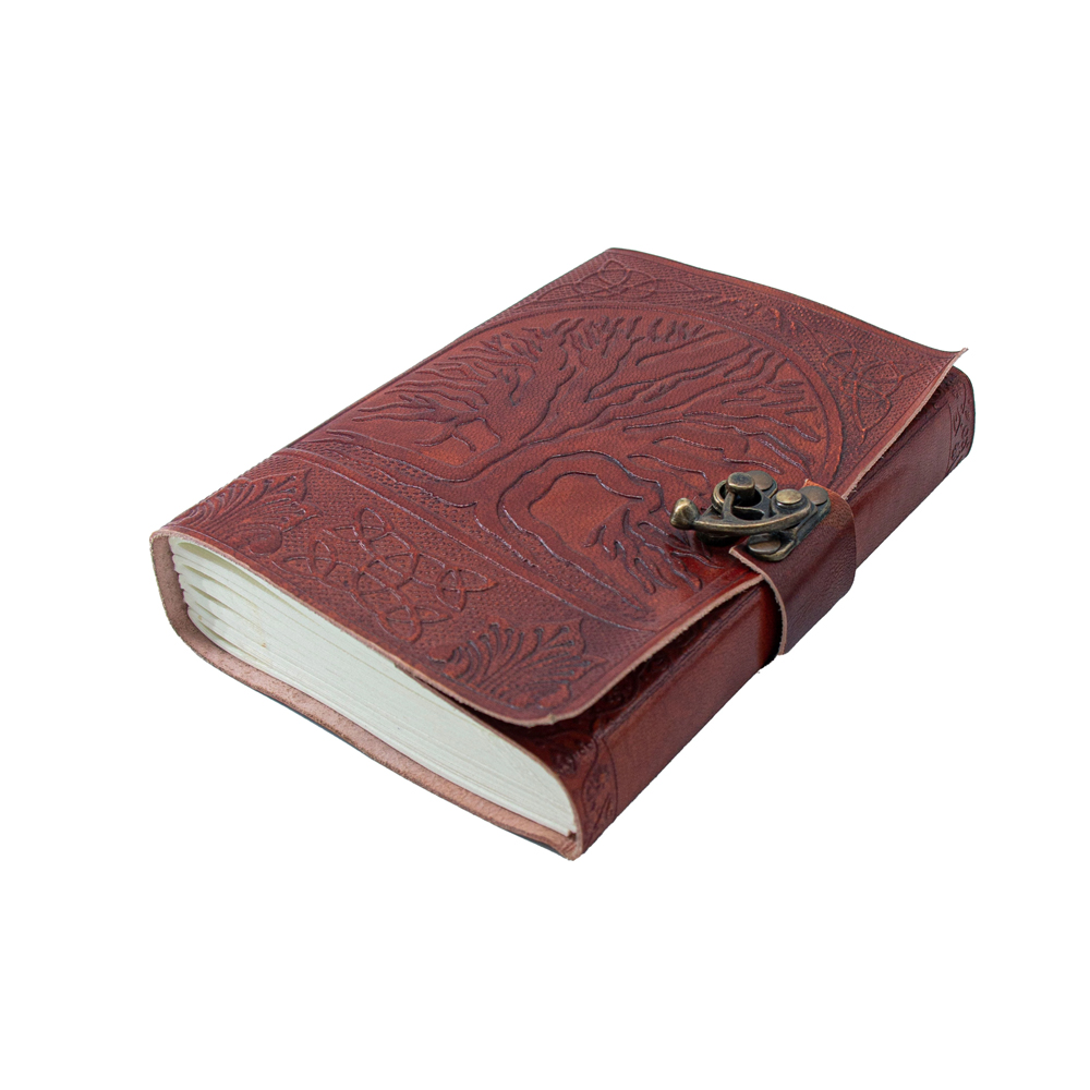 สีน้ำตาล