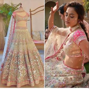 Yeni geldi şimdi Trend tasarımcısı <span class=keywords><strong>Lehenga</strong></span> üst yeni fantezi tarzı ağır sahte Georgette malzeme ve 5mm dizisi nakış iş
