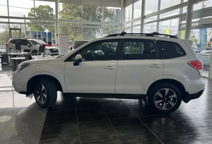 2023 Subaru Forester 2.5I-L RHD ใช้เครื่องยนต์เทอร์โบพวงมาลัยซ้ายอัตโนมัติปราศจากอุบัติเหตุและมีระยะทางต่ำ - Product Image 4