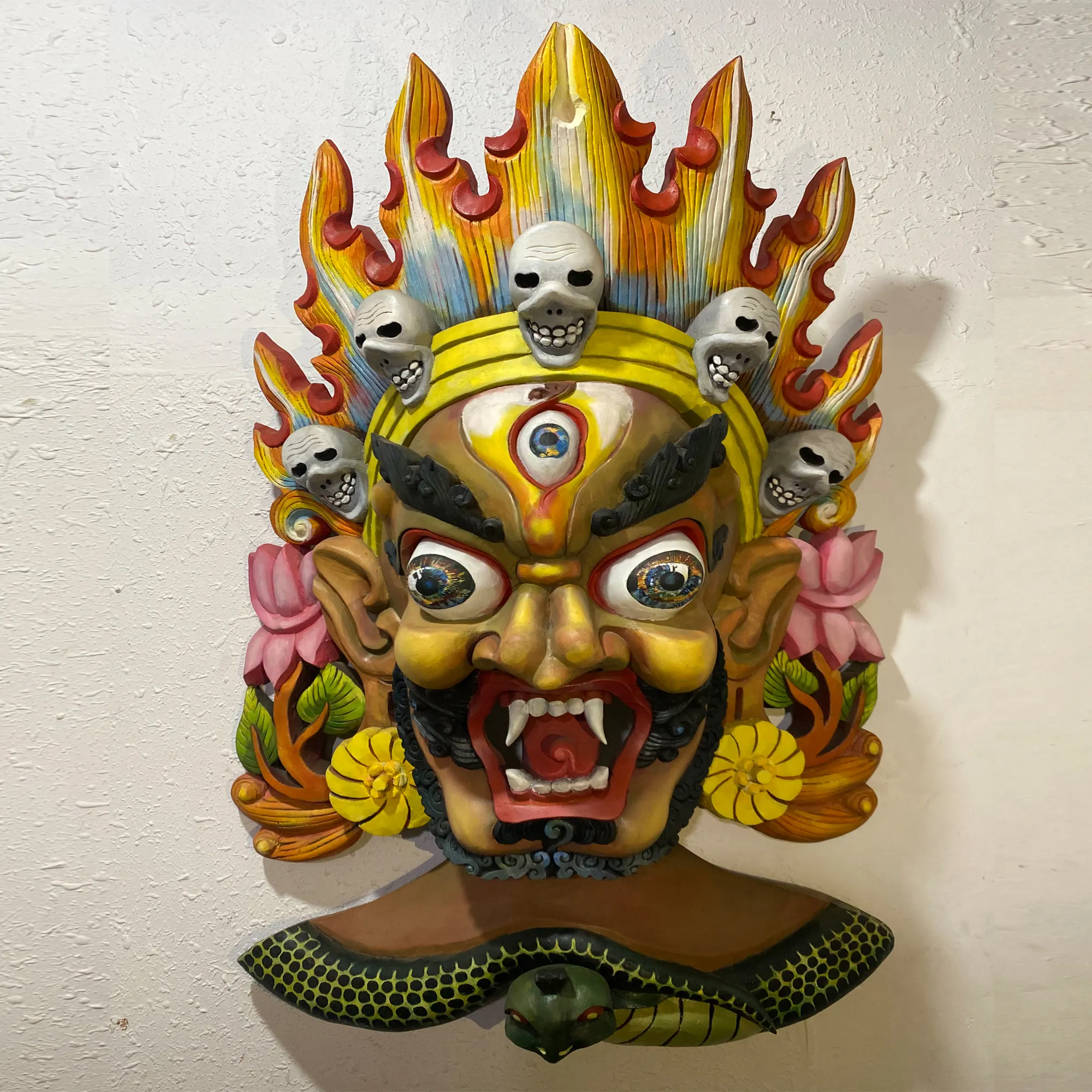 Lord Bhairava máscara de madera 39 pulgadas Lord God Mahakala Bhairav Face máscara de madera, decoración de pared de Nepal.