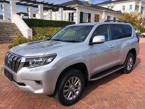 2021 Toyota Prado 2.8 GD6 VX SUV açık koyu iç manuel şanzıman dizel Turbo motor deri koltuklar FWD alüminyum R18 elektrikli - Product Image 2