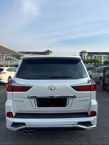 CLEAN Pre-Owned 2019/2022 Lex-us <strong>LX570</strong> 5.7 SUV