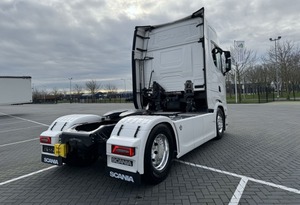 中古ScaniasS770トラックトラクター - Product Image 3