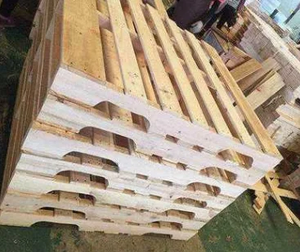 ZICAR <strong>Automatic</strong> Wood Cutting Machine Wooden Tray Slotting Machine Double Head Pallet <strong>Notcher</strong>