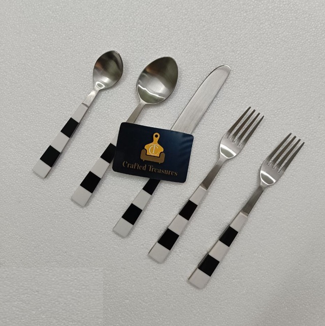 ตามที่แสดง