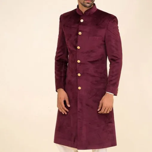 SHERWANI violet élégant avec DHOTI sur tissu velours et aussi chaussure avec robe pour soirée/mariage @ 2023