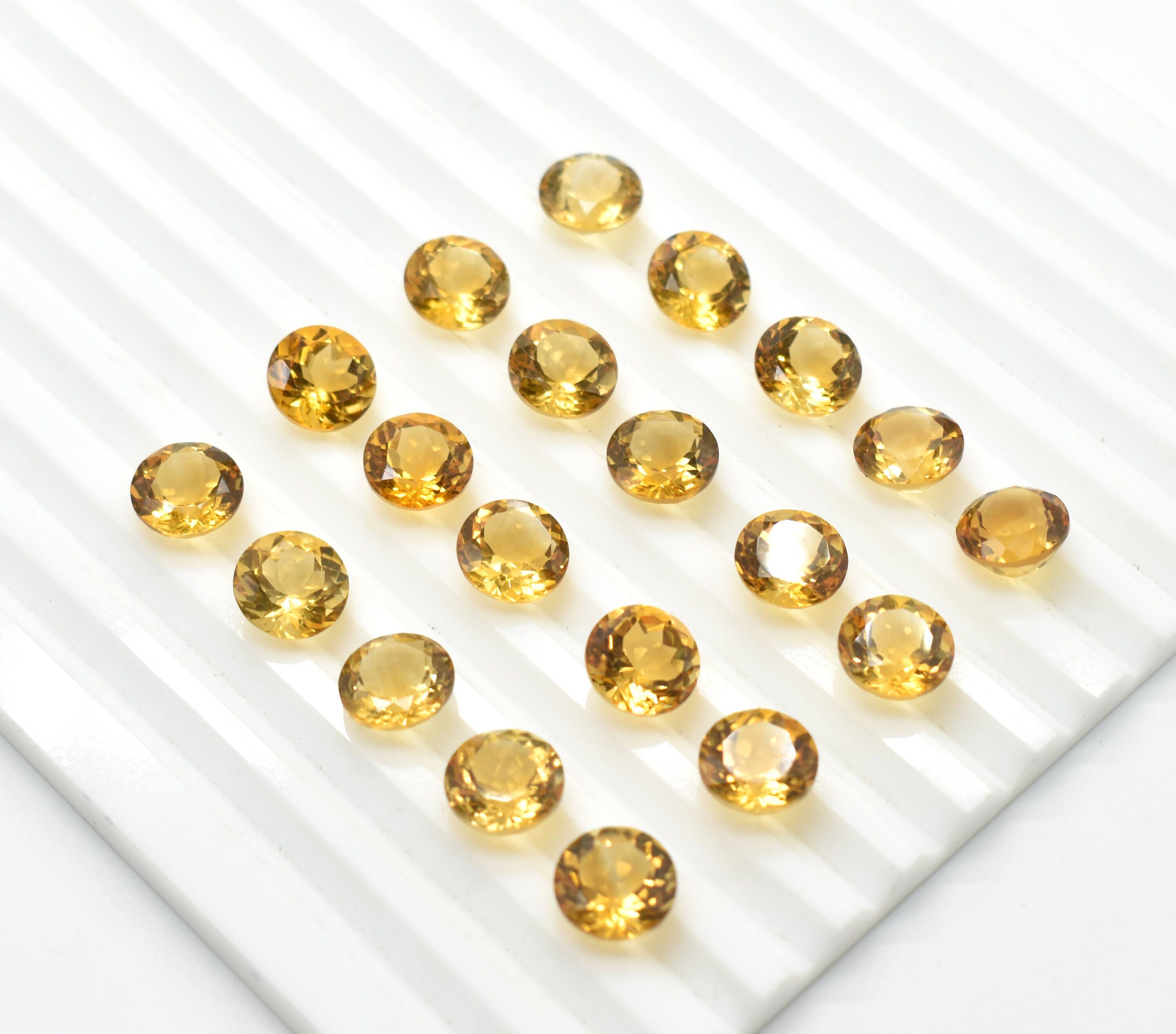 สีเหลือง