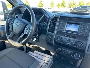 2021年に使用されたFordee F-250 <span class=keywords><strong>XL</strong></span>
