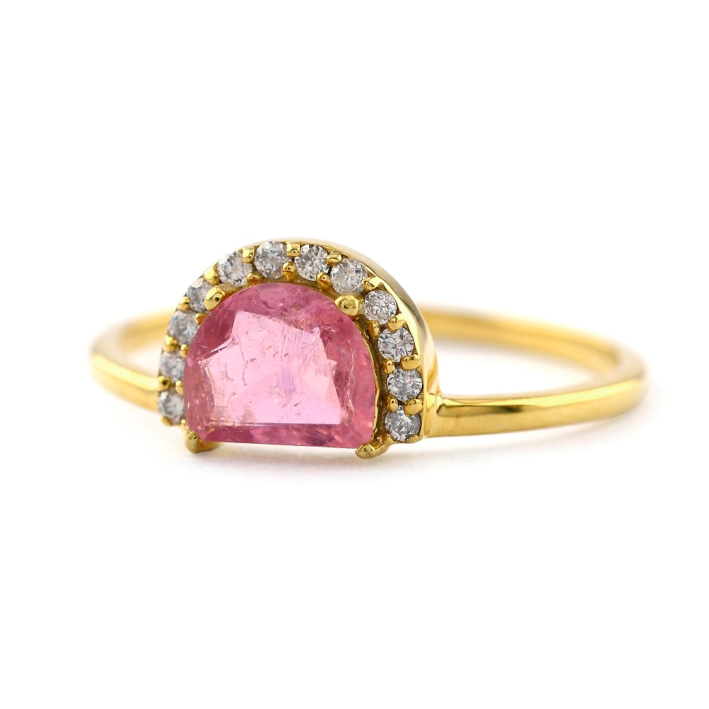 สีเหลือง