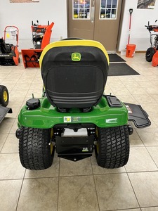 Deere X390轮式拖拉机的约翰<span class=keywords><strong>2025</strong></span>，配有久保田发动机齿轮箱泵和轴承二手草坪和花园拖拉机待售