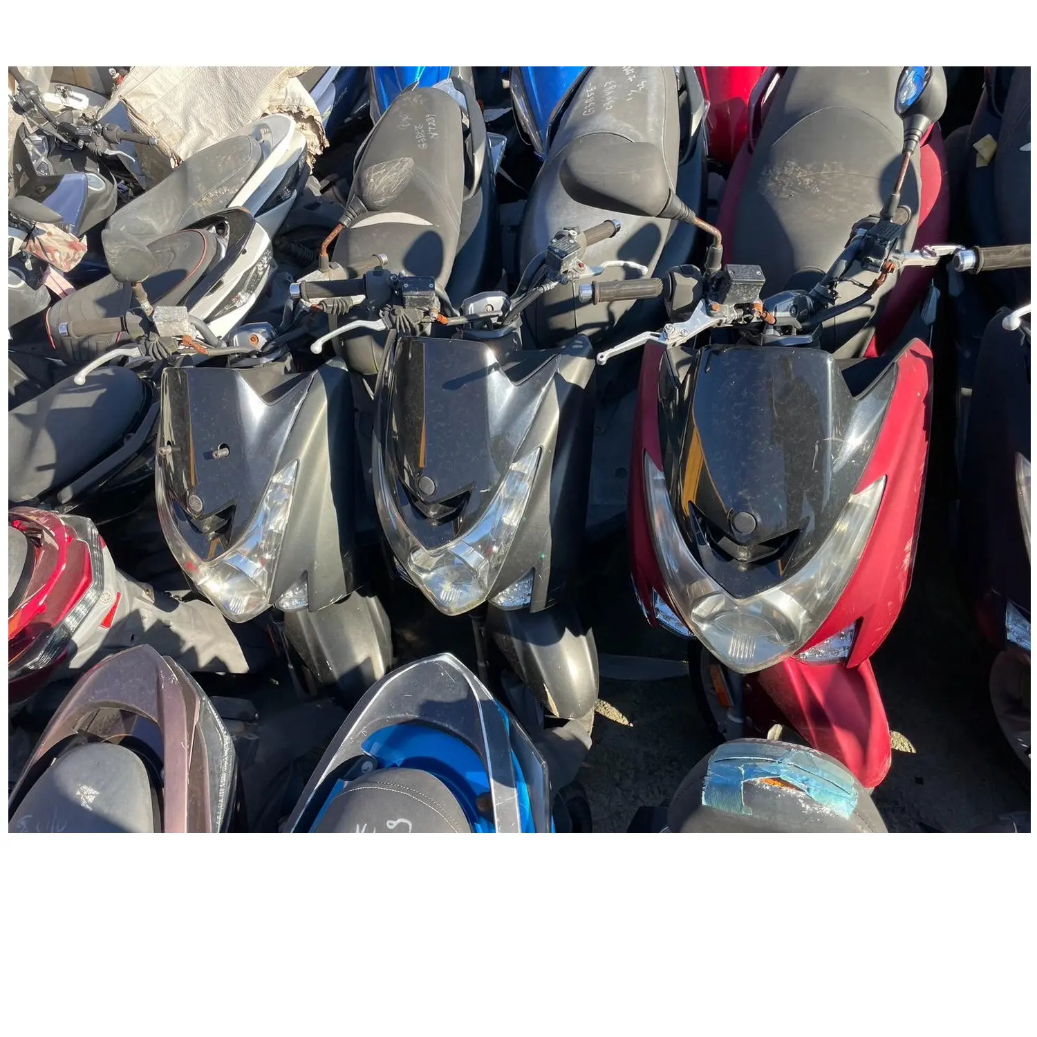 Precio competitivo vehículos japoneses usados motocicletas Scooters Taiwán Yamaha para la venta