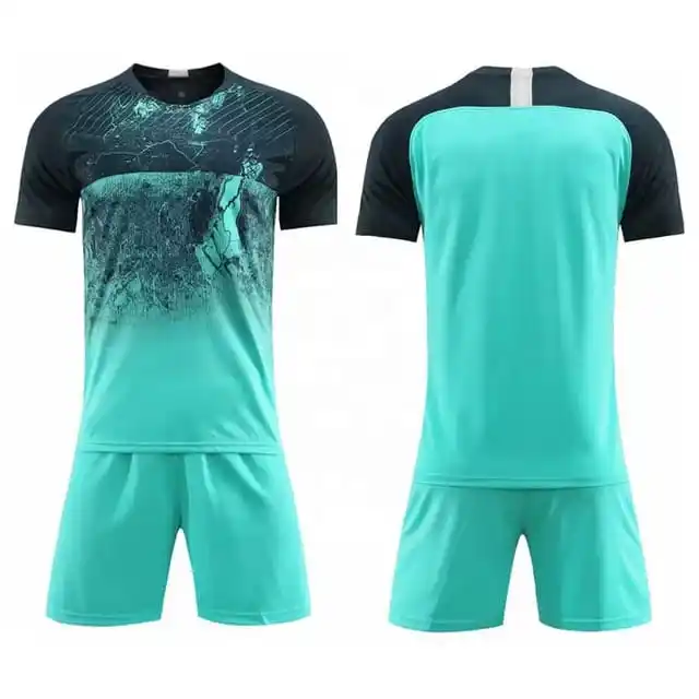 New Design Blank Soccer Jersey Set Quick Dry poliestere World Cup uniformi da calcio da uomo maglie Team Football Shirt Logo personalizzato