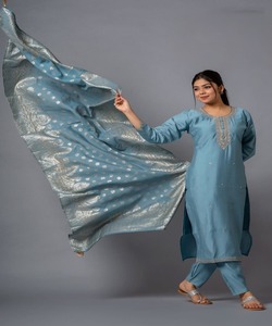 חדש חגיגי ללבוש ההודי pakesian מוכן מוכן kurta dupatta סט מחיר סיטונאי בגד אתני לקנות במחיר זול זול