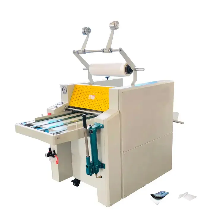 Máquina automática de corte de película de laminación móvil con dispositivo anti-rizado, de la marca, de la marca de fábrica