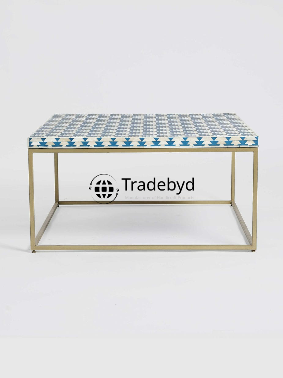 Available in different Colors