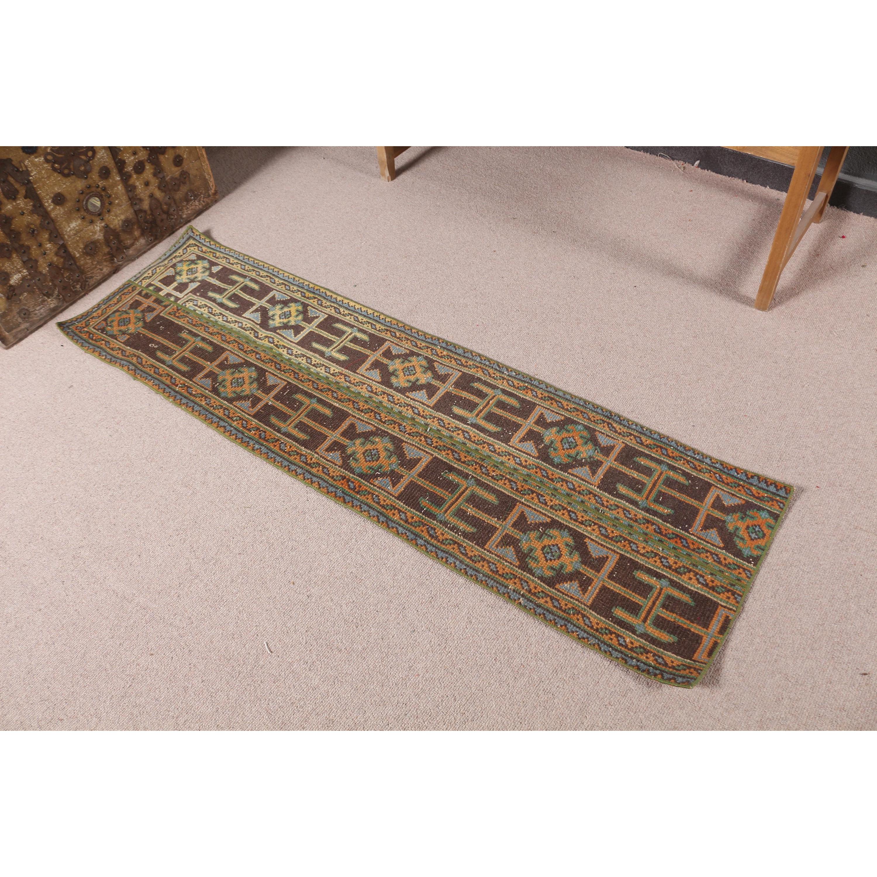 สีน้ำตาล