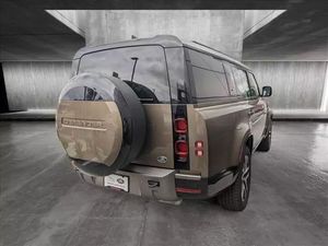 2020 Land Rover Defender 110 SE - Product Image 2