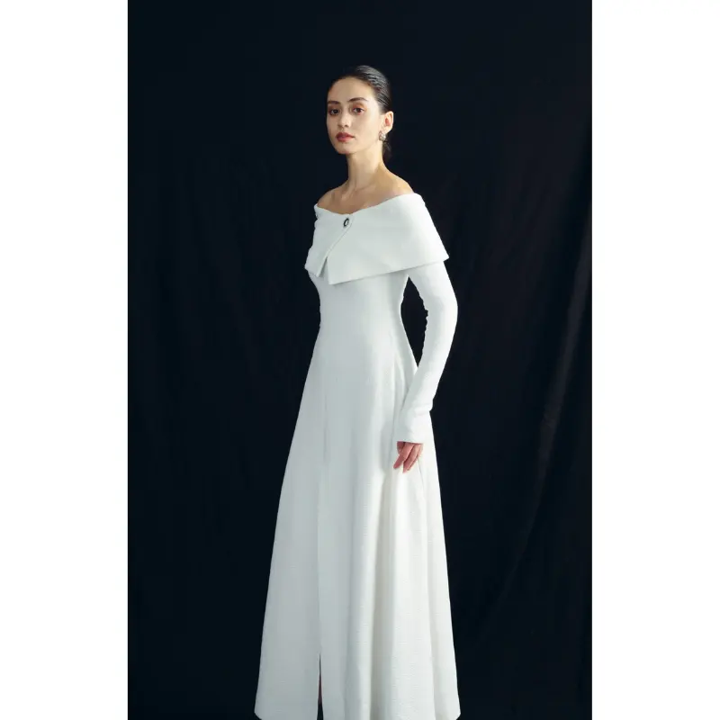 Best Price Black And White Long-sleeved LYNNE DRESS With Handmade Beading Cotton Blend Jersey Fabric Women's Dress From Vietnam