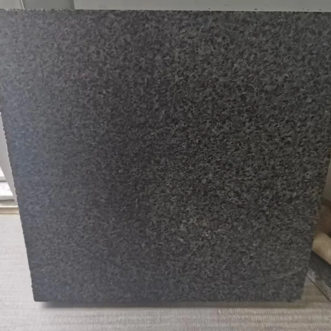 Vendita calda pietra di granito granito finito levigato 654, cina Hone granito grigio scuro G654
