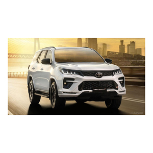 2020 Toyota Fortuner <strong>V</strong> 4X4 Fairly Used Diesel Manual Sedan With Light Leather Interior Turbo <strong>Engine</strong> AWD Drive Left Steering - Product Image 4