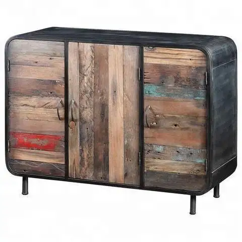 Armário de madeira reciclada vintage com acabamento antigo, três gavetas, duas portas, produto artesanal a granel