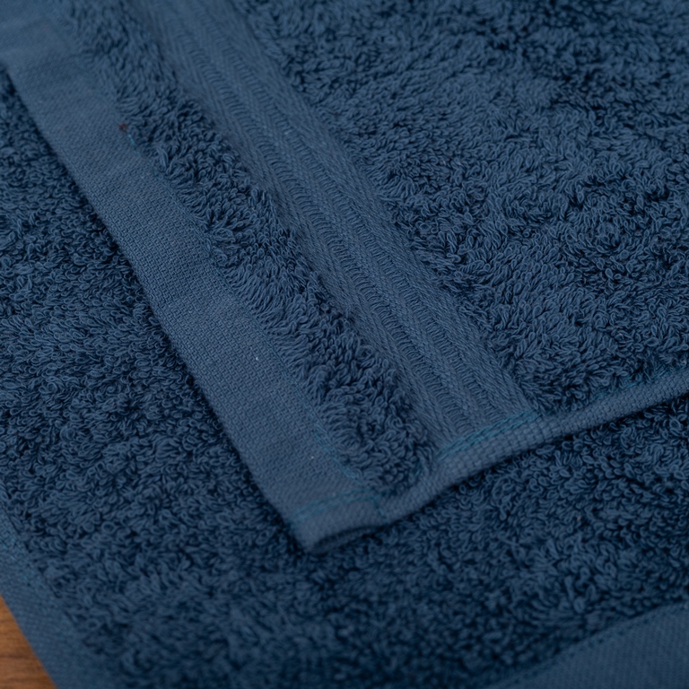 สีเขียวมะกอก