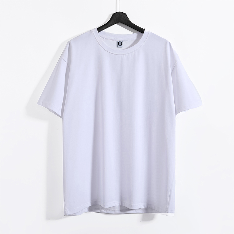 Gris oscuro