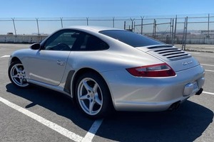 安い2006 p-orsche 911カレラ4クーペ