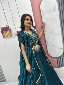 デザイナーパーティーウェアDupattaセット女性用パーティーウェアコレクションChaniya Choli , <span class=keywords><strong>Ghagra</strong></span> and choli For Wedding