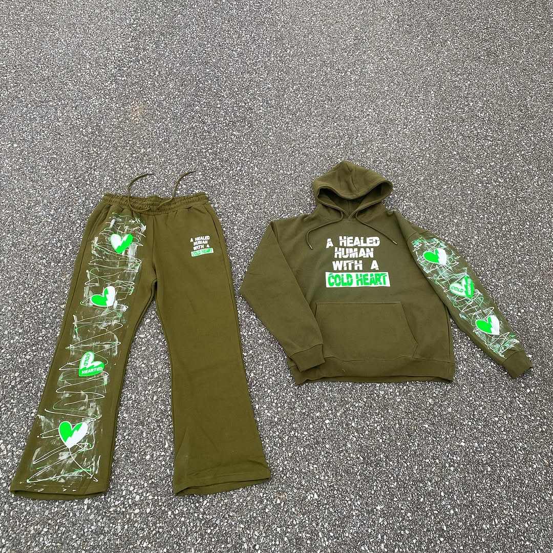 สีน้ำตาล