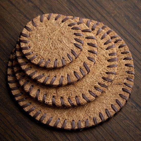 สีน้ำตาล