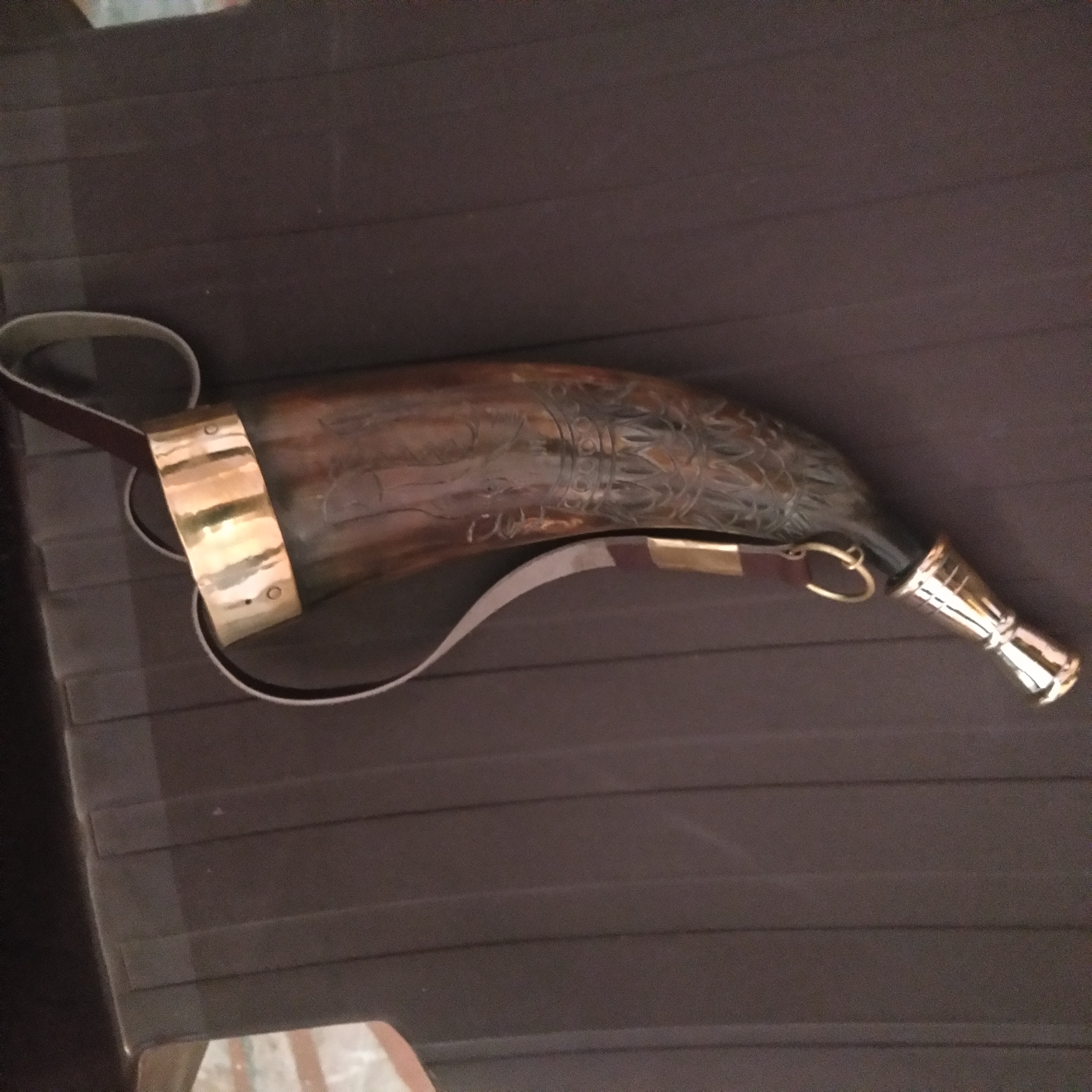 สีน้ำตาล