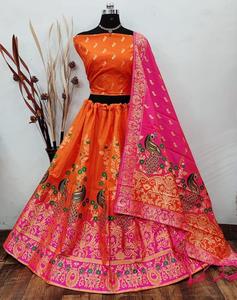 Saf ipek Varanasi Dupatta parti aşınma koleksiyonu ile tasarımcı brokar kumaş <span class=keywords><strong>Lehenga</strong></span>