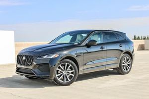 Kullanılan 2024 Jaguar F-PACE P250 r-dinamik S AWD - Product Image 2