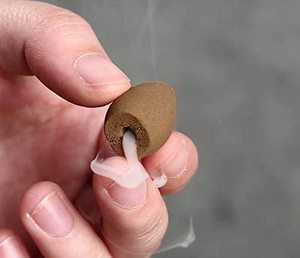 Incense Cone Is a Boon for Those who Like a <strong>Mesmerizingly</strong> Fragrant Space Without Much Work. - Product Image 3