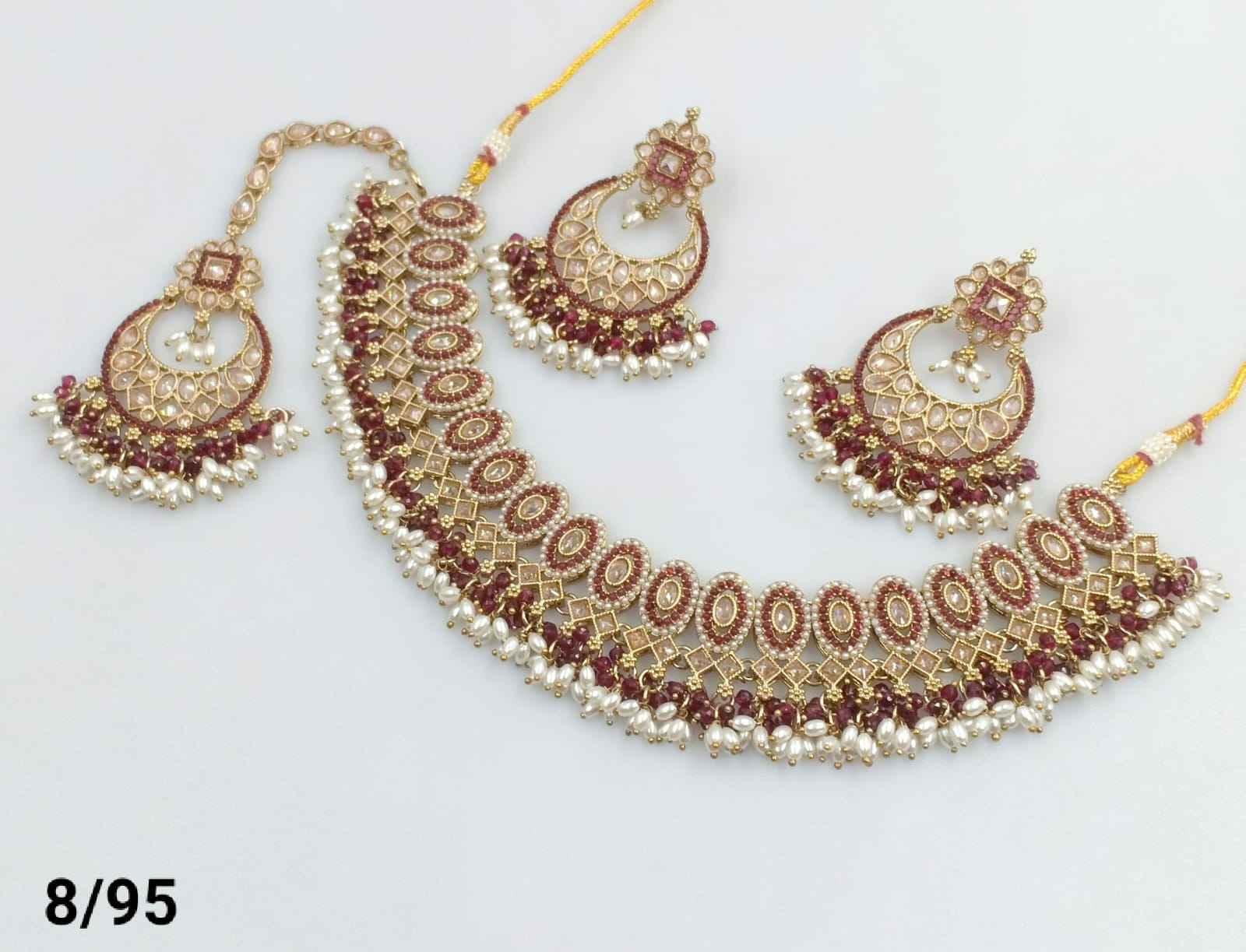 สีน้ำตาล