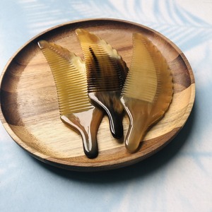 Sisir pijat Vietnam tanduk kerbau air kualitas tinggi Logo kustom dapat diterima terbuat dari Vietnam - Product Image 4