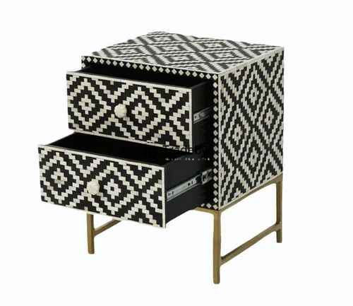 Available in different Colors