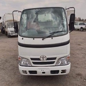 2016 toyota <span class=keywords><strong>dyna</strong></span> משאית שימוש ידני הילוכים הילוכים דיזל גז עור דלק מושבים כהה R18 סגסוגת fwd זמין מימין