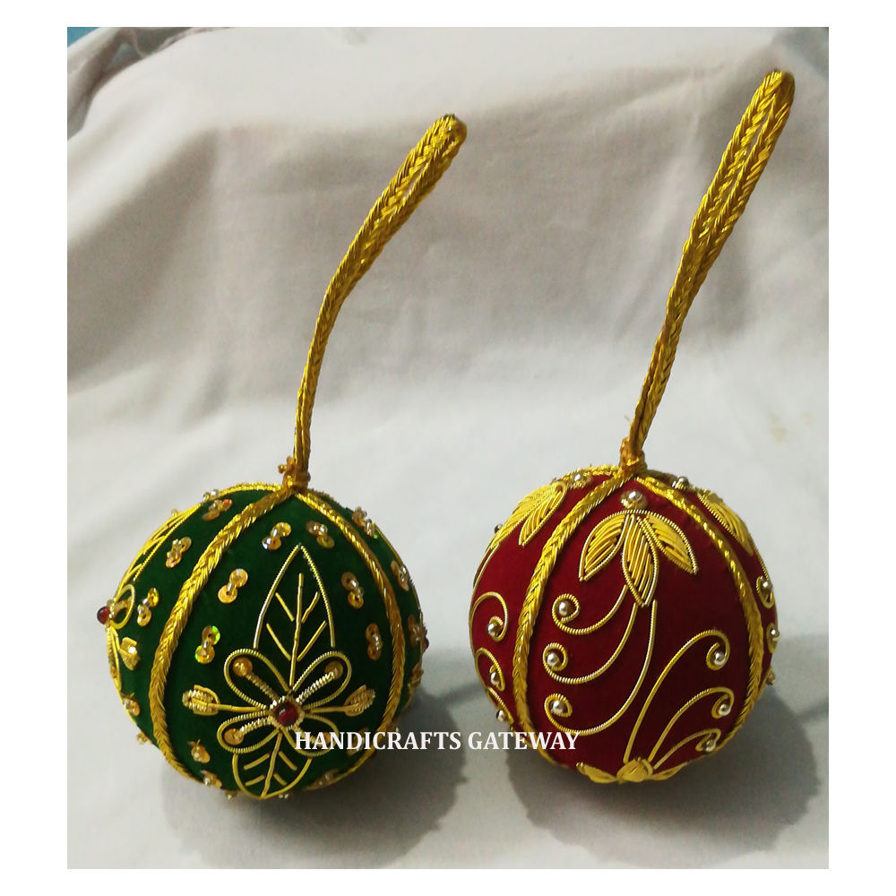 สีเขียวและสีแดง