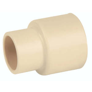 CPVC-221减少联轴器3/4x1/2 "水槽高压PN16光滑表面聚氯乙烯管件，用于化学应用箱 - Product Image 1