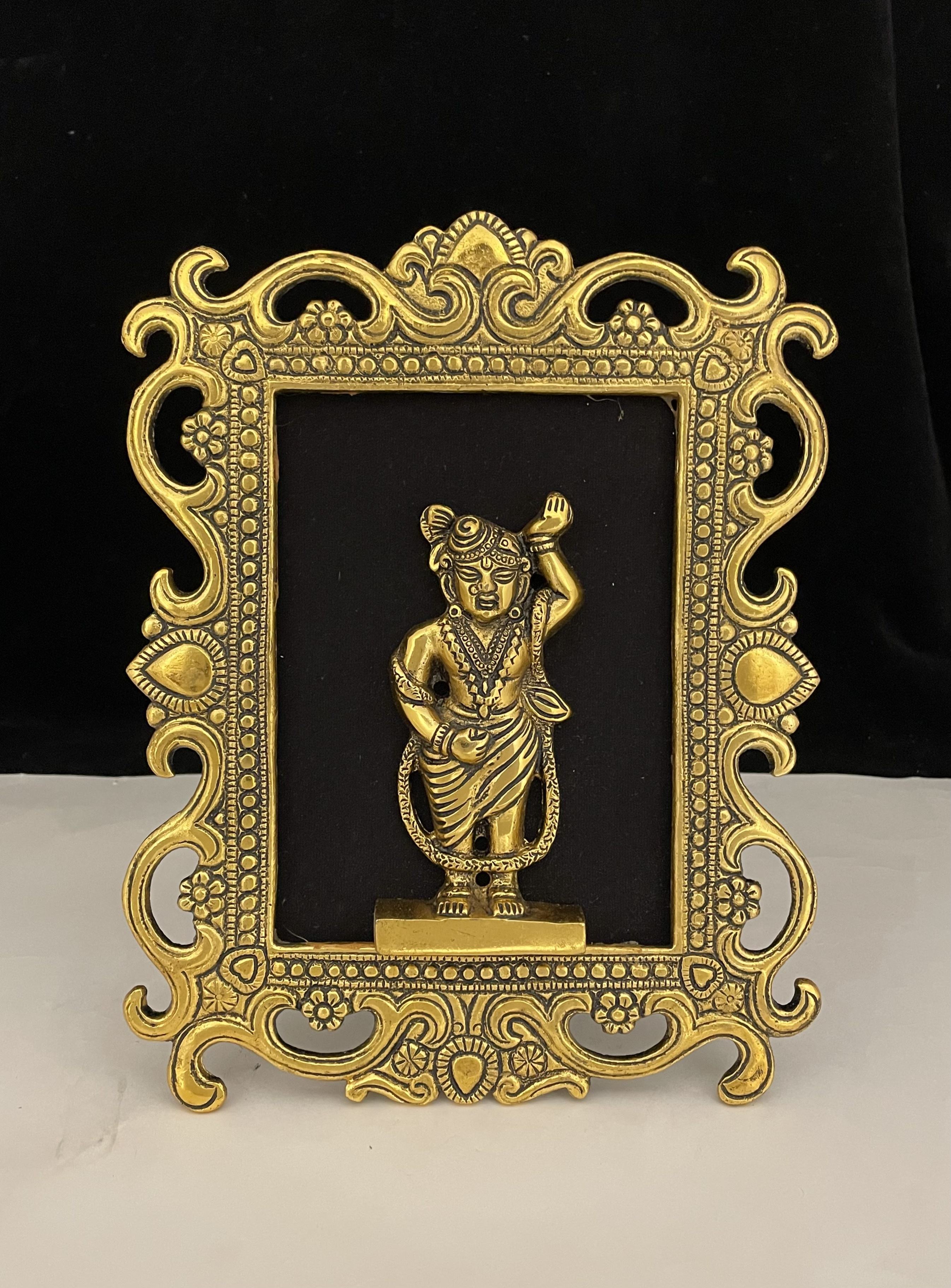 identique à l'image