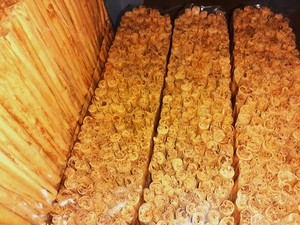 真正的锡兰肉桂散装包装 (25千克) 直接从斯里兰卡出口，价格最高的纯有机肉桂批发