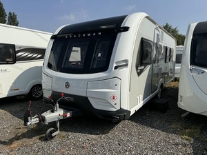 Factory Sales 2024 NEW Design Truck Camper Off Road Camper Trailer <strong>Caravan</strong> Van Shell 4x4 Manufacturers Camper <strong>Caravan</strong> for <strong>Sell</strong> - Product Image 3