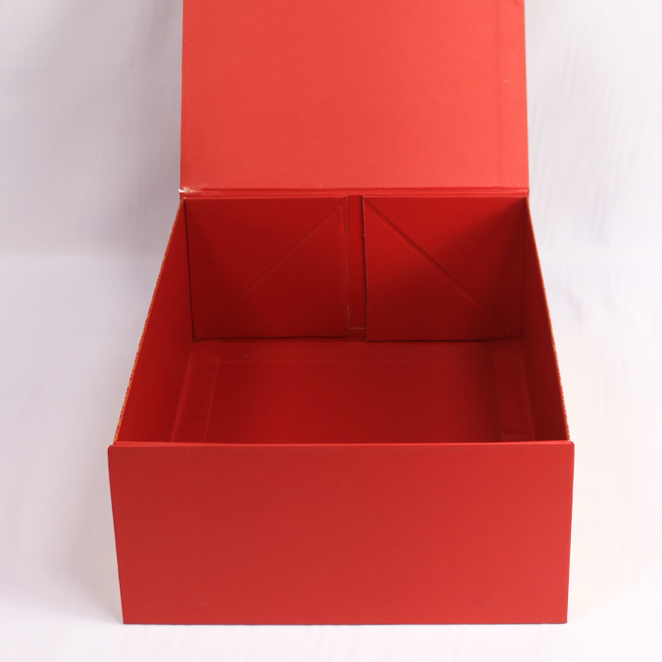 Deliver a premium unboxing <strong>experience</strong> with this compact luxury box, tailored for business and client <strong>gifting</strong> - Product Image 4