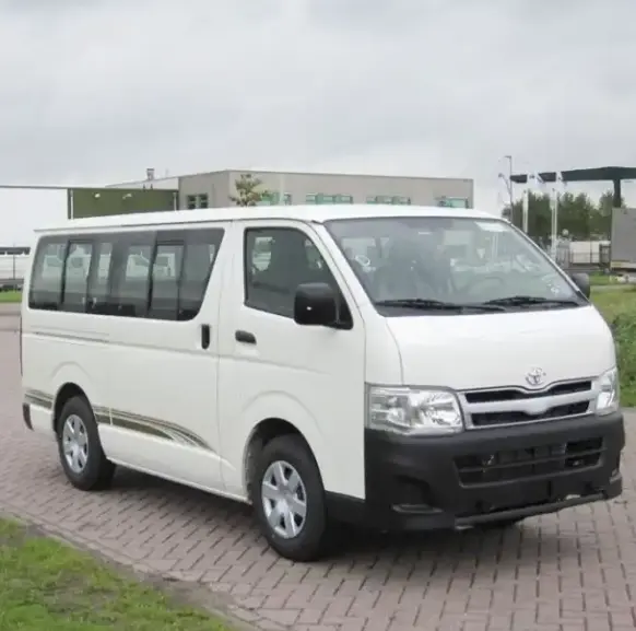 Khá được sử dụng Toyota Hiace xe buýt/min van để bán