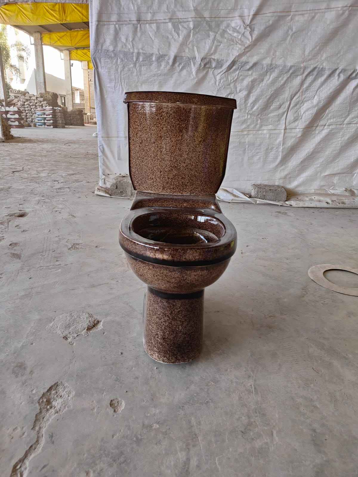 สีน้ำตาล