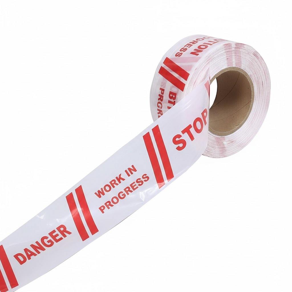 สีขาวและสีแดง